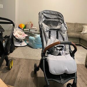 Silver cross Jet 4 super compact travel stroller